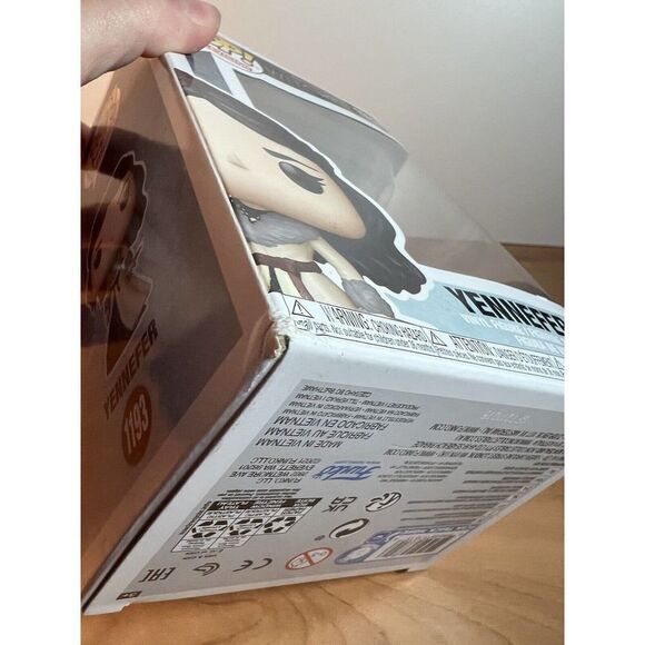 Funko Pop! Television - The Witcher - Yennefer - Picture 10 of 10